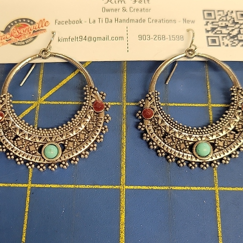 Silver Tone Turquoise Faux 1 1/2"  Earrings